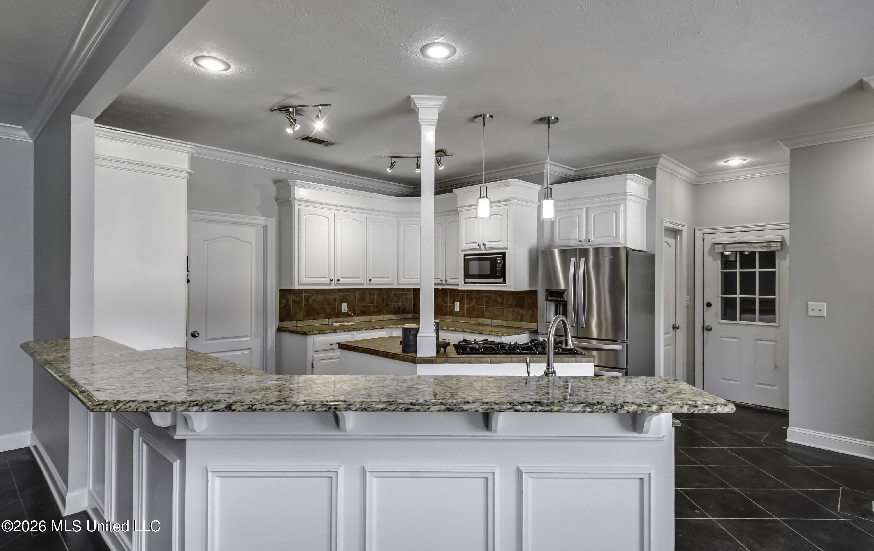 104 Brookside Place Madison, MS 39110 - Photo 19 of 70 104 Brookside Pl--39