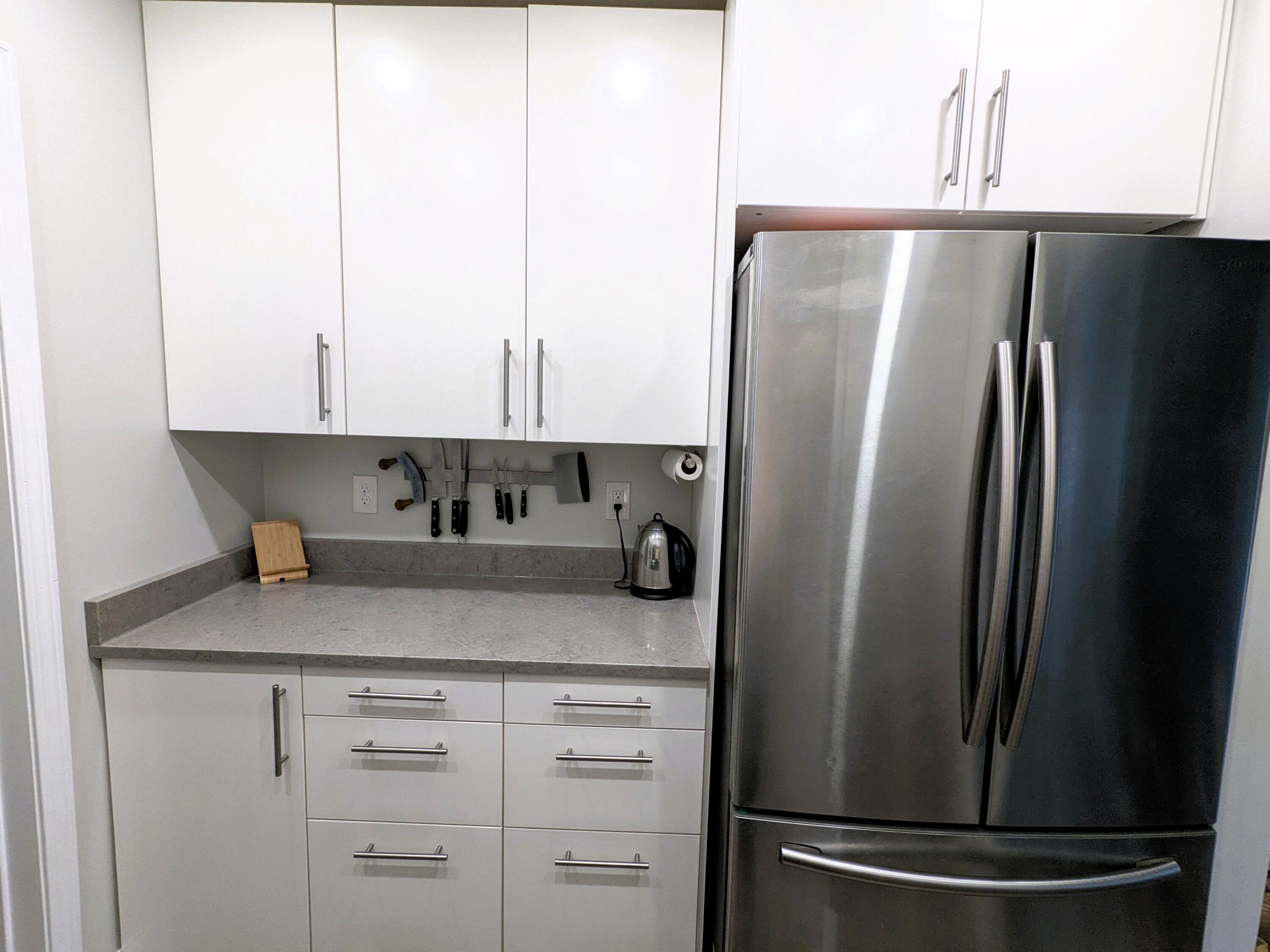 4635 Elizabeth Street Wayne, MI 48184 - Photo 11 of 37 Kitchen with stainless steel appliances