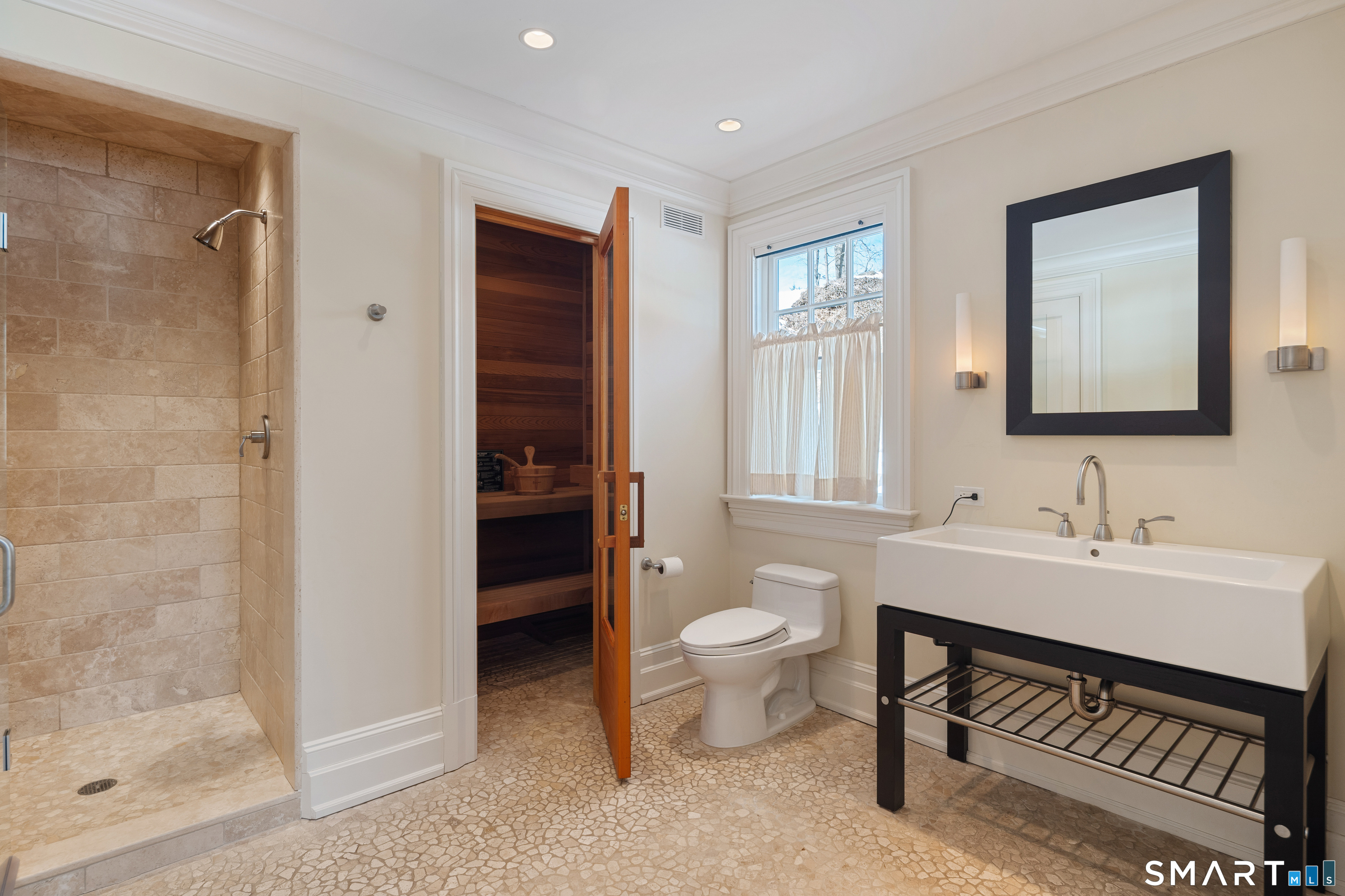 10 Cross Road Darien, CT 06820 - Photo 35 of 40