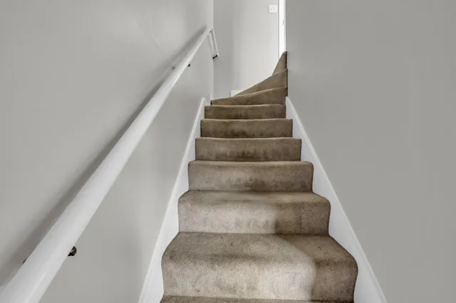 $180,000 | 800 Reads Lake Road, Unit 317, Chattanooga, TN 37415