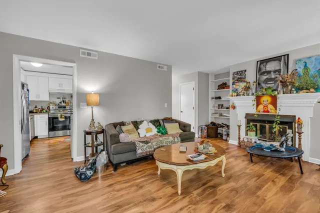 $180,000 | 800 Reads Lake Road, Unit 317, Chattanooga, TN 37415