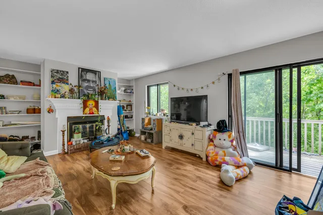 $180,000 | 800 Reads Lake Road, Unit 317, Chattanooga, TN 37415