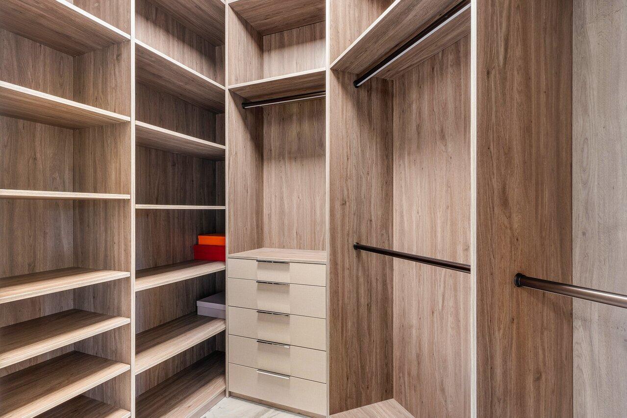 464 Northeast 7th Street Boca Raton, FL 33432 - Photo 53 of 67 Primary Closet 2