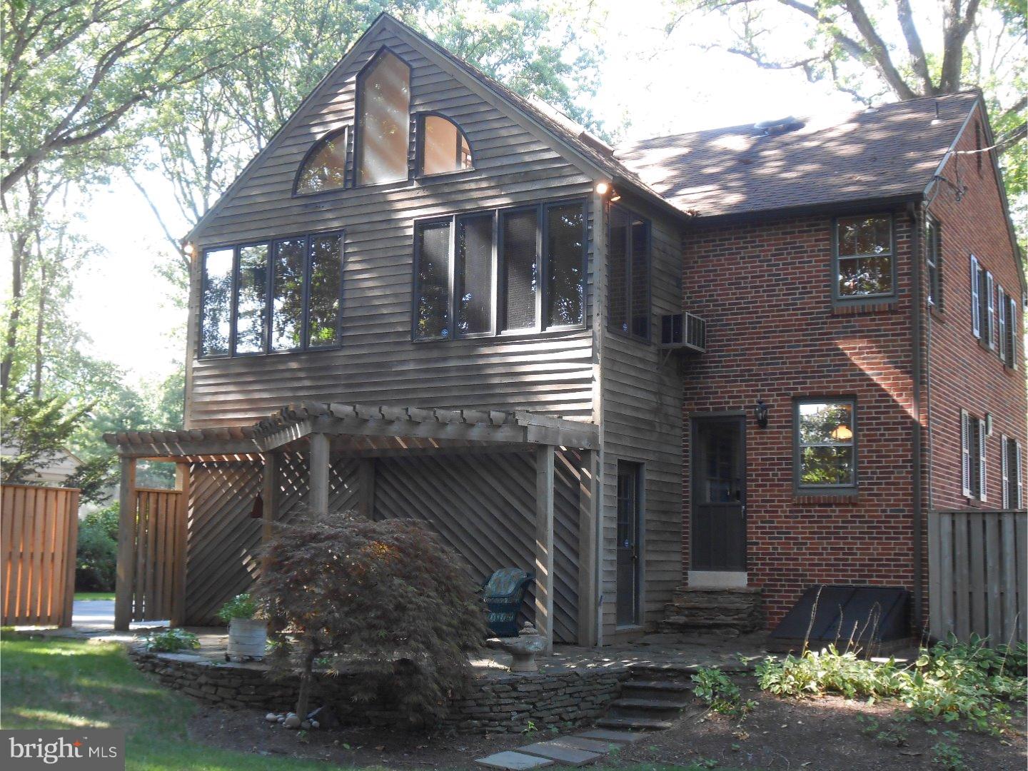 16 Peirce Road Wilmington, DE 19803 - Photo 4 of 25 a front view of a house with garden