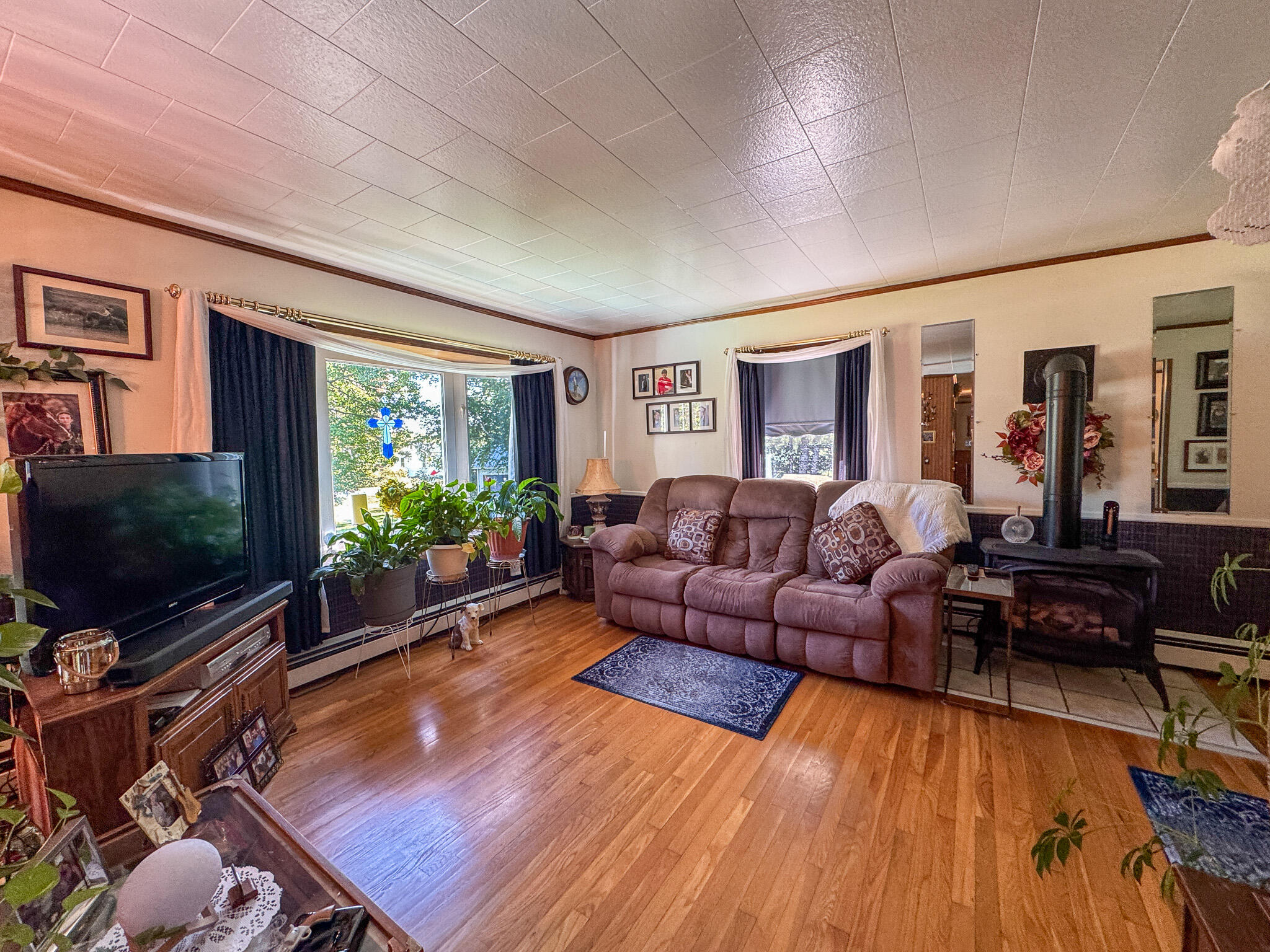 357 Turnpike Road Medway, ME 04460 - Photo 10 of 32 9