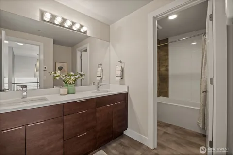 $2,299,950 | 332 10th Avenue South, Kirkland, WA 98033