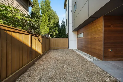 $2,299,950 | 332 10th Avenue South, Kirkland, WA 98033