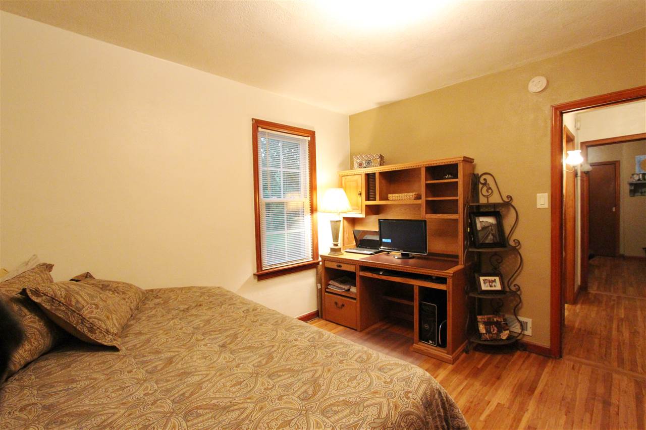 1563 Ruth Street Waterloo, IA 50707 - Photo 11 of 19 Gallery Image 11