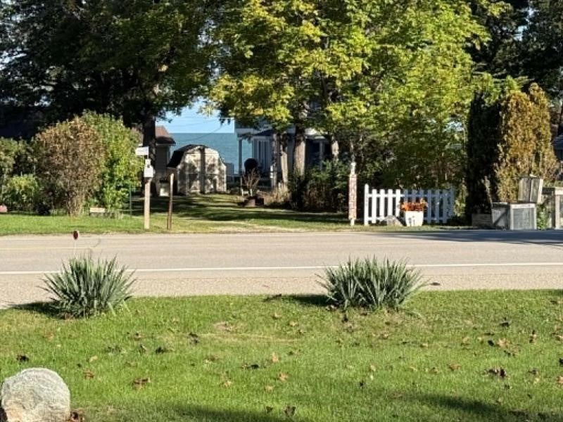 3405 Port Austin Road Port Austin, MI 48467 - Photo 3 of 14 Gallery Image 3