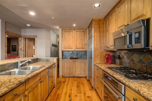 $4,150,000 | 2053 Ski Time Square Drive, Unit 212, Steamboat Springs, CO 80487