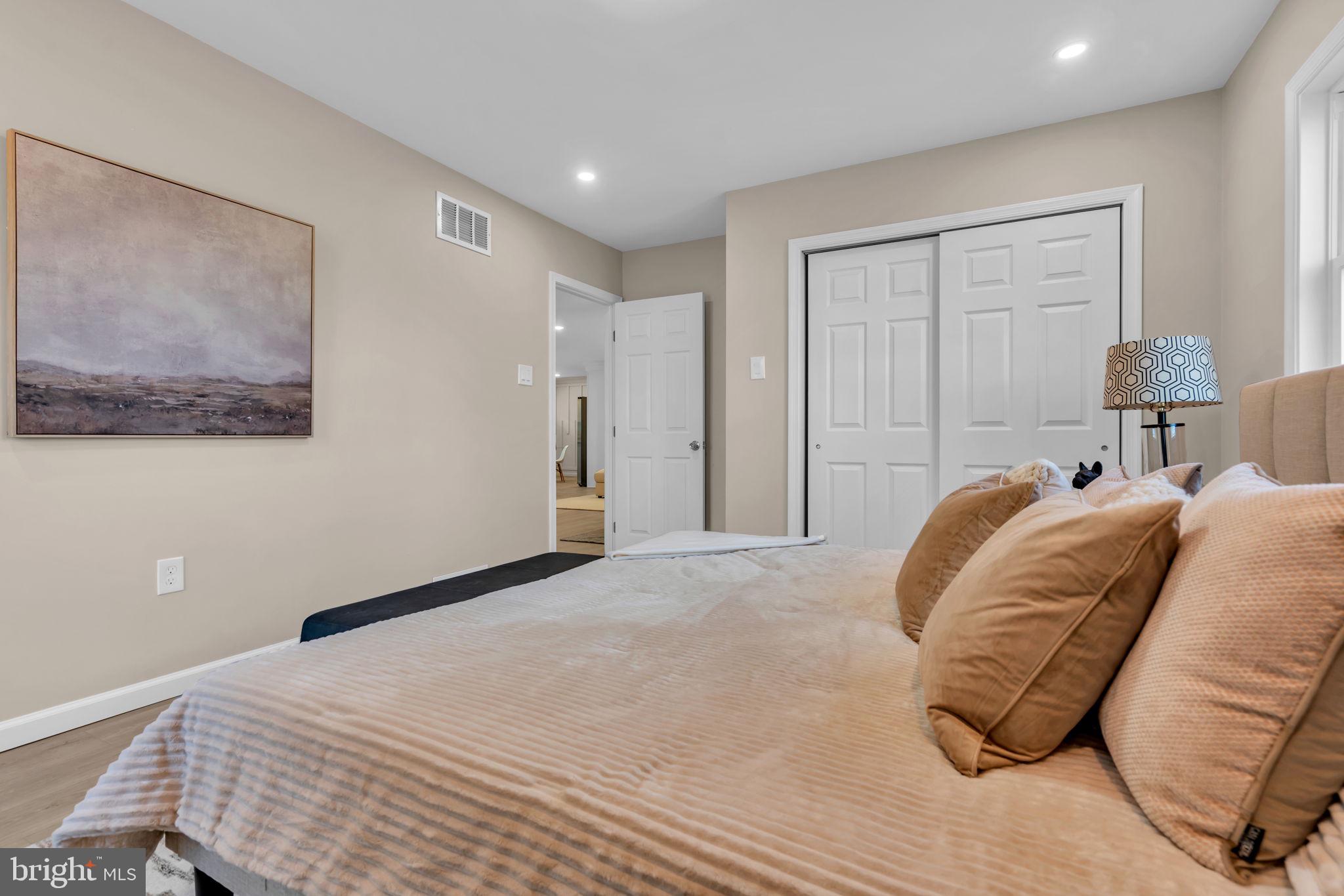 4 Dutchtown Road Voorhees, NJ 08043 - Photo 16 of 37