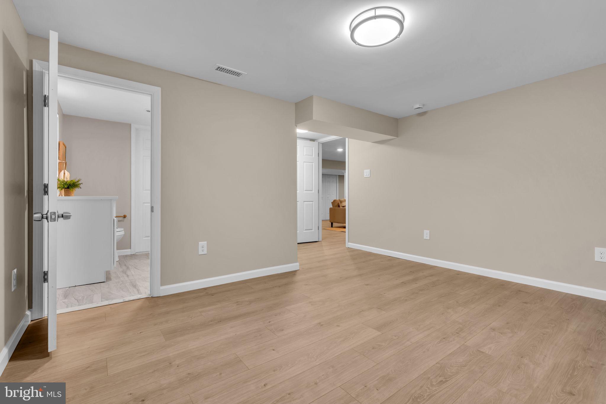 4 Dutchtown Road Voorhees, NJ 08043 - Photo 19 of 37