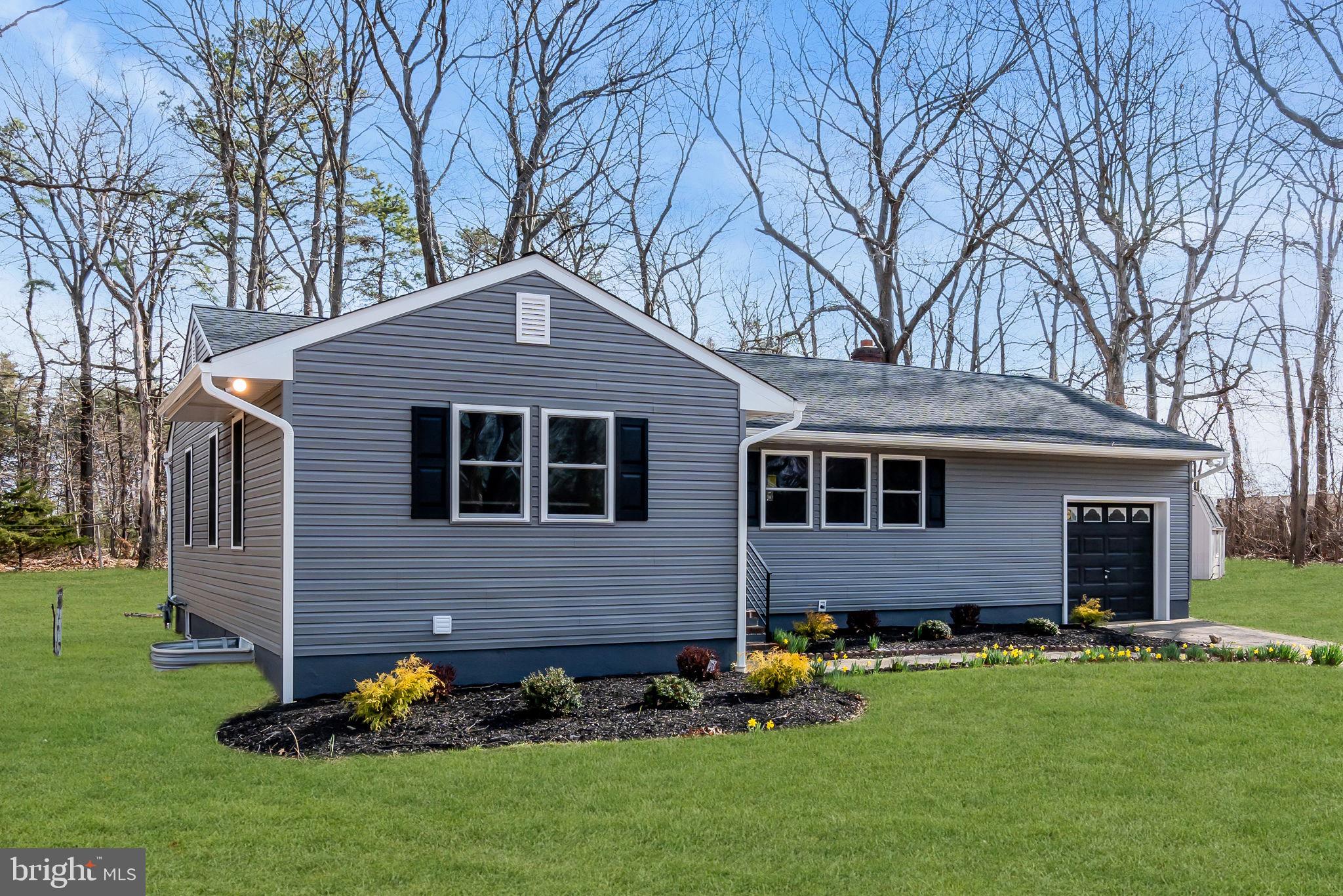 4 Dutchtown Road Voorhees, NJ 08043 - Photo 2 of 37
