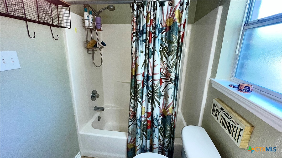 32 Tanyard Road Morgan's Point Resort, TX 76513 - Photo 19 of 23 Gallery Image 19