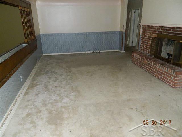 1441 Birchfield Road Saginaw, MI 48609 - Photo 7 of 10 20089601-6.JPG