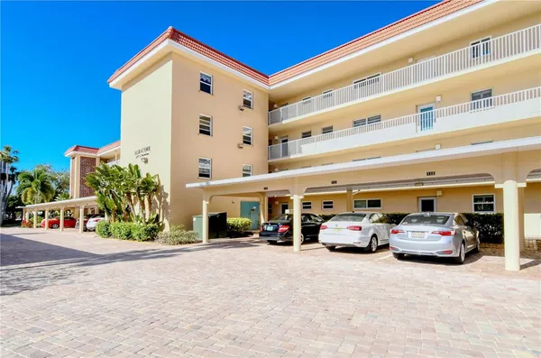 $4,500 | 1257 South Portofino Drive, Unit 38ALBA, Sarasota, FL 34242