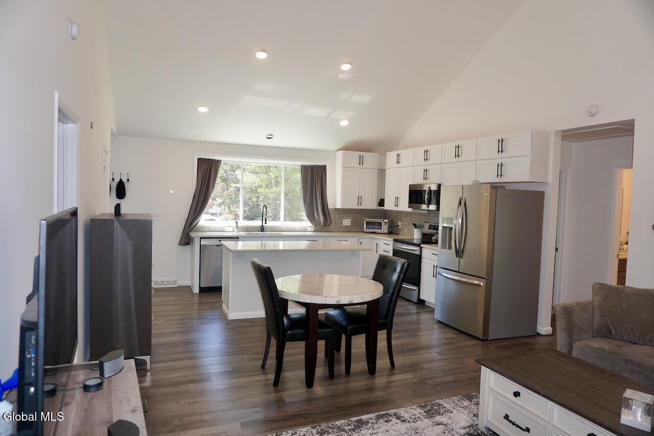 47 Locust Ridge Drive Corinth, NY 12822 - Photo 6 of 41 DSC04993