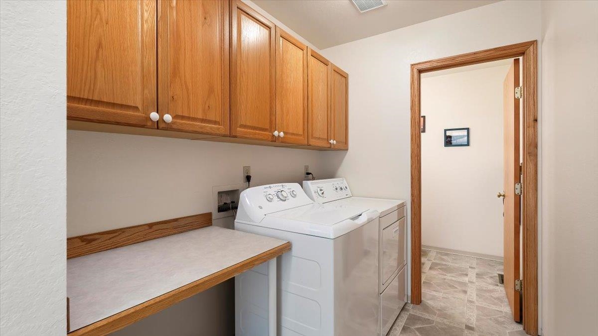 304 East Burk Road Colbert, WA 99005 - Photo 14 of 36