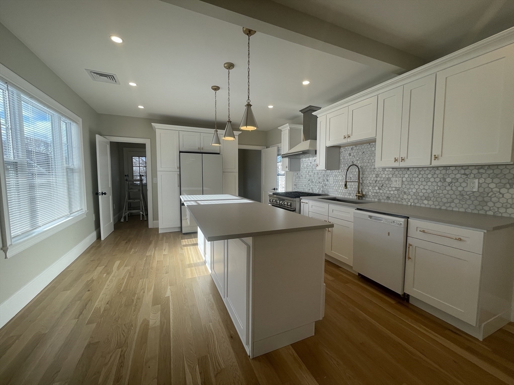 1166 Fellsway, Unit 2 Malden, MA 02148 - Photo 2 of 19