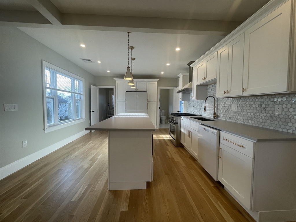 1166 Fellsway, Unit 2 Malden, MA 02148 - Photo 3 of 19