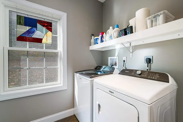 $949,900 | 124 Steeplechase Drive, Penn Laird, VA 22846