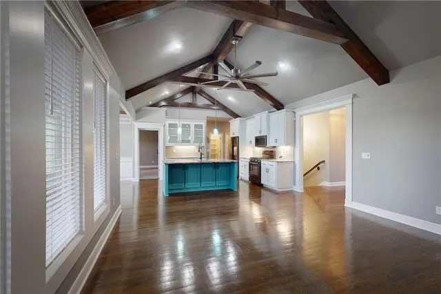 $525,000 | 309 Southwest Chelmsford Drive, Blue Springs, MO 64014