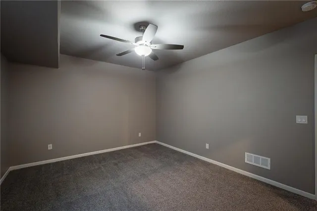 $525,000 | 309 Southwest Chelmsford Drive, Blue Springs, MO 64014