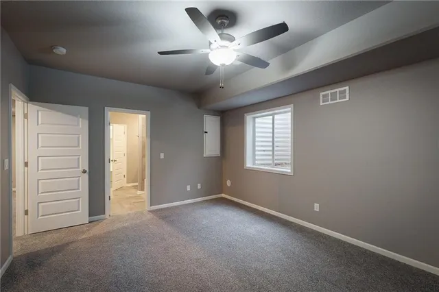 $525,000 | 309 Southwest Chelmsford Drive, Blue Springs, MO 64014