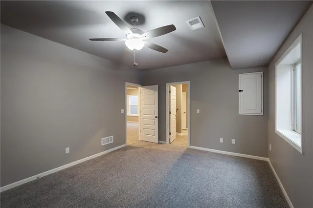 $525,000 | 309 Southwest Chelmsford Drive, Blue Springs, MO 64014