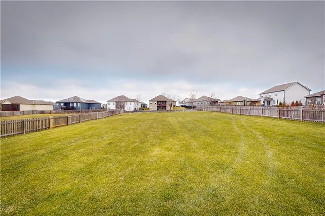 $525,000 | 309 Southwest Chelmsford Drive, Blue Springs, MO 64014