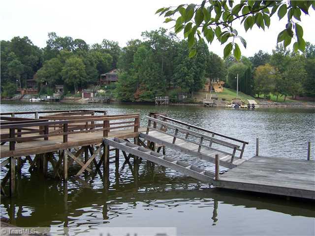 1661 Warf Road Lexington, NC 27292 - Photo 7 of 16 Waterfront/Dock/Pier. A great pier. Nicely planned out.