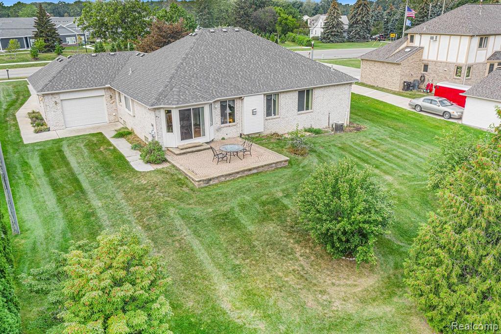 47946 Sugarbush Road New Baltimore, MI 48047 - Photo 33 of 34