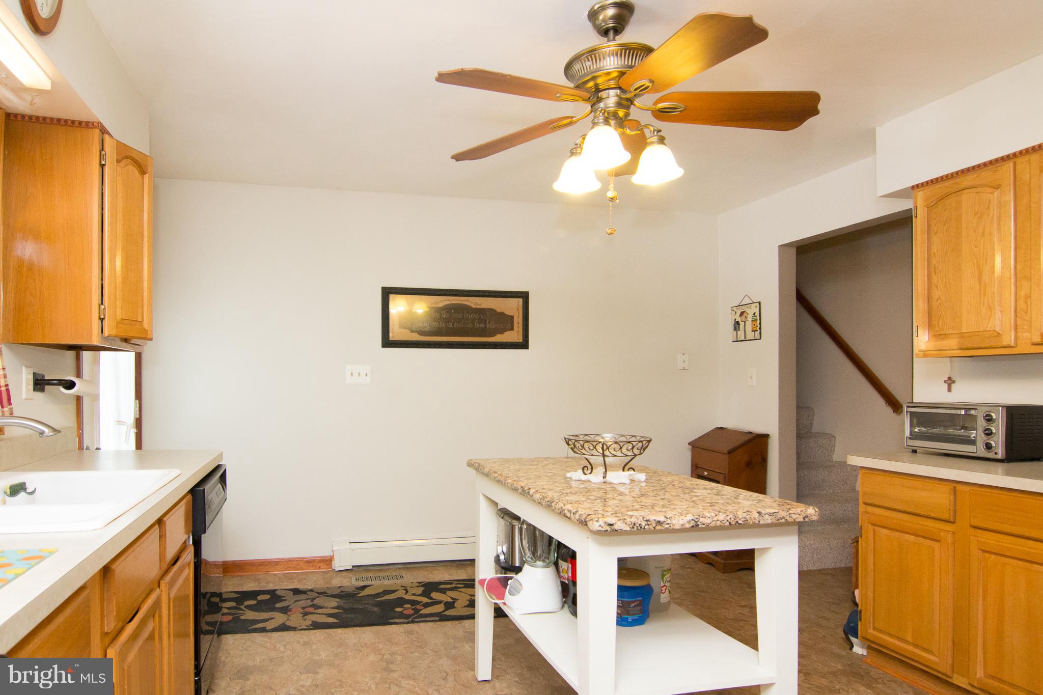 1681 Manchester Road Westminster, MD 21157 - Photo 5 of 30 Kitchen