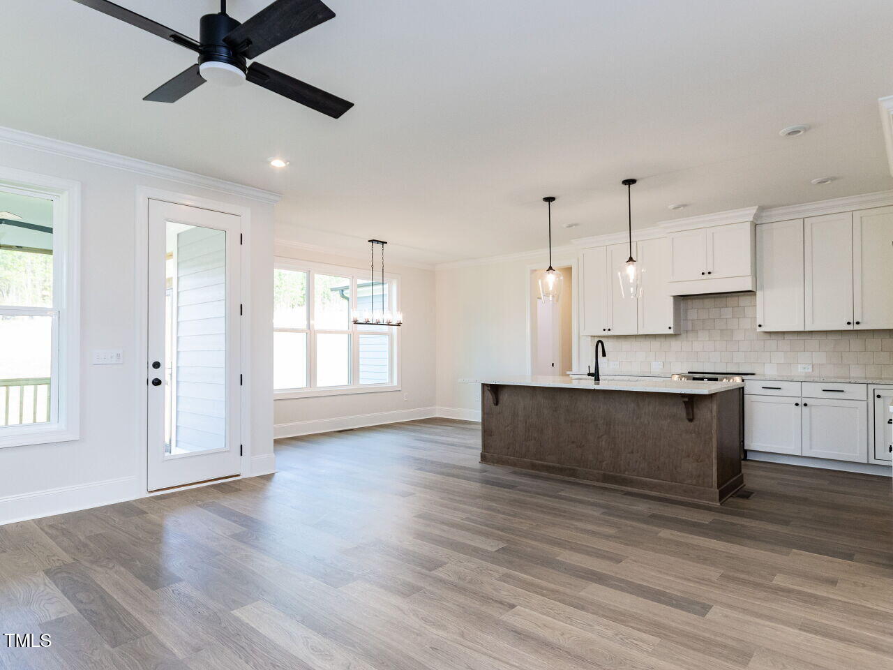 6060 Scalybark Road Durham, NC 27712 - Photo 9 of 34 009-1280x960-living-room