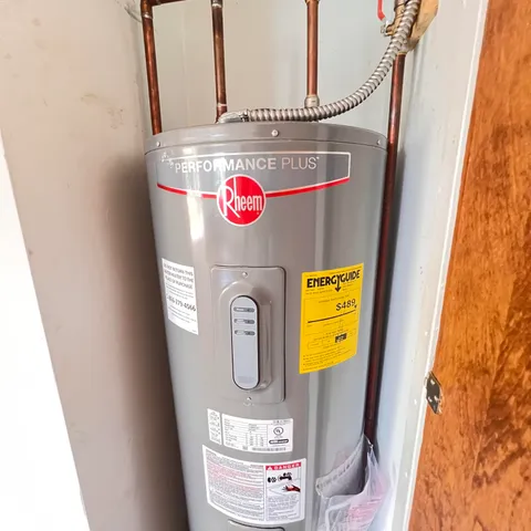 $199,900 | 600 South U S 23, Harrisville, MI 48740