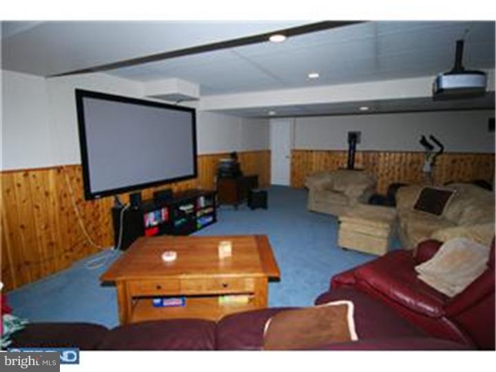 7 Newlin Way Reading, PA 19607 - Photo 10 of 16 Gallery Image 10