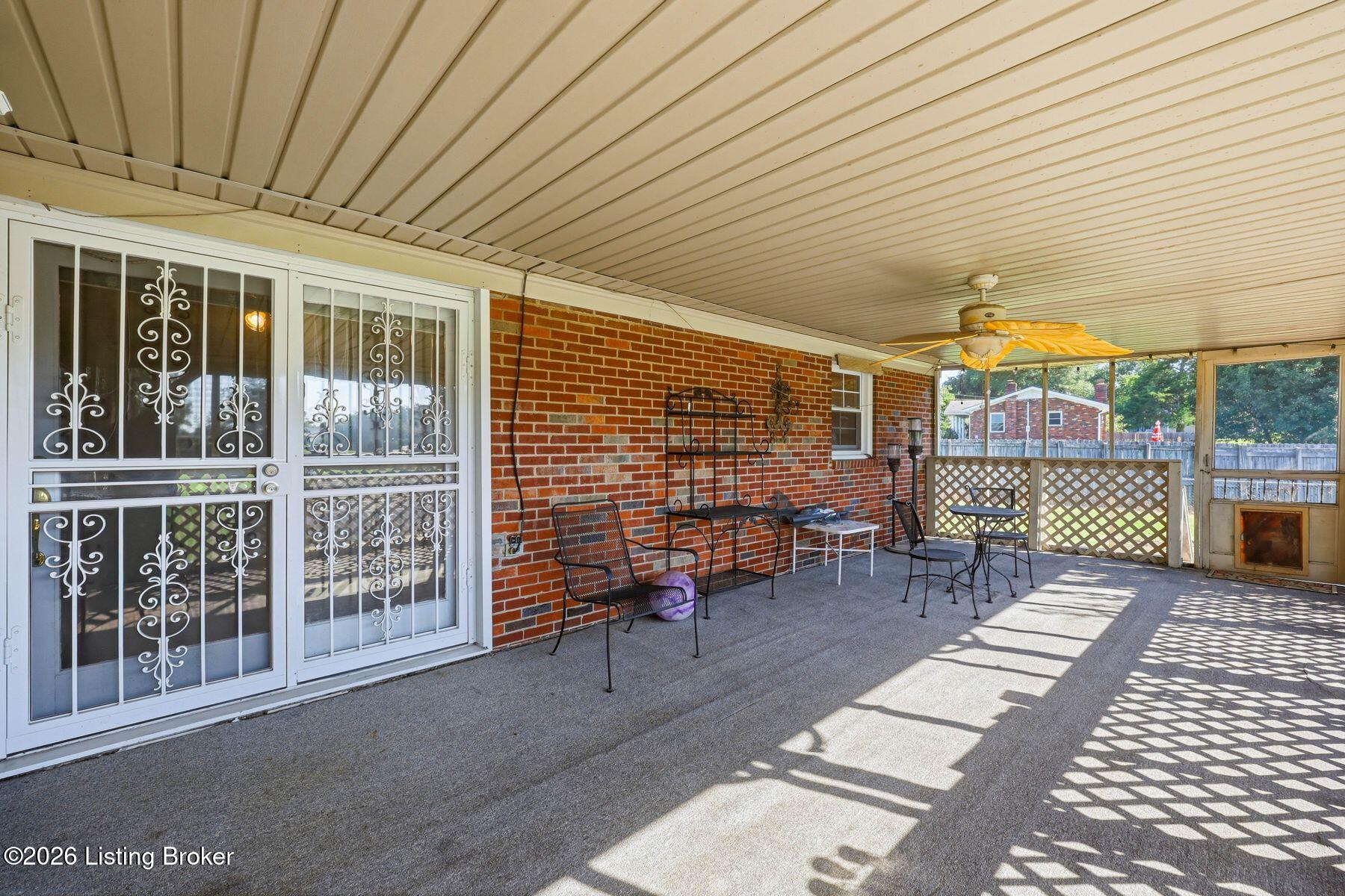 408 Hillcreek Road Shepherdsville, KY 40165 - Photo 18 of 70 photo_online_043
