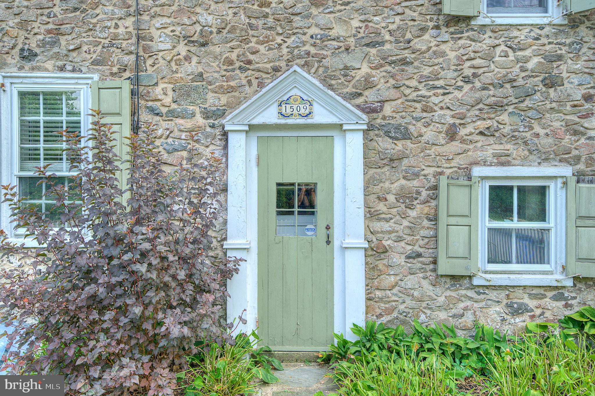 1509 River Road New Hope, PA 18938 - Photo 3 of 44
