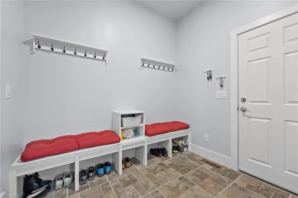 $1,249,000 | 7351 Hidden View Drive, Oak Ridge, NC 27310