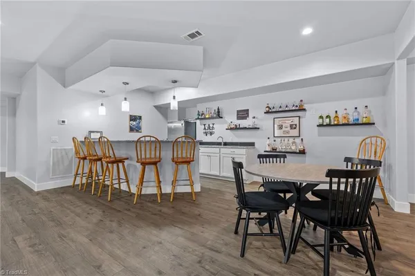 $1,249,000 | 7351 Hidden View Drive, Oak Ridge, NC 27310