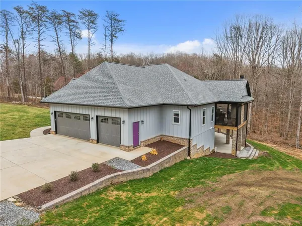 $1,249,000 | 7351 Hidden View Drive, Oak Ridge, NC 27310