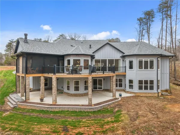 $1,249,000 | 7351 Hidden View Drive, Oak Ridge, NC 27310