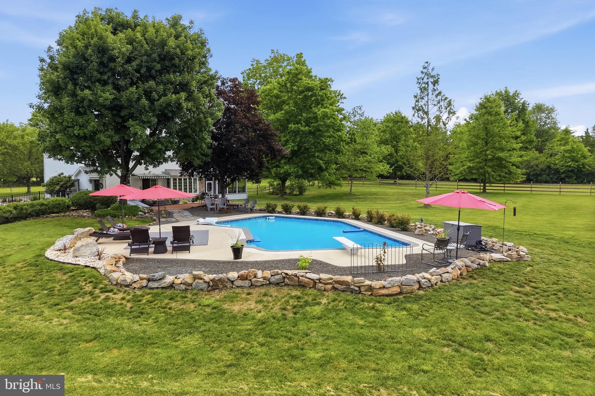 86 Whites Mill Road Green Lane, PA 18054 - Photo 15 of 95