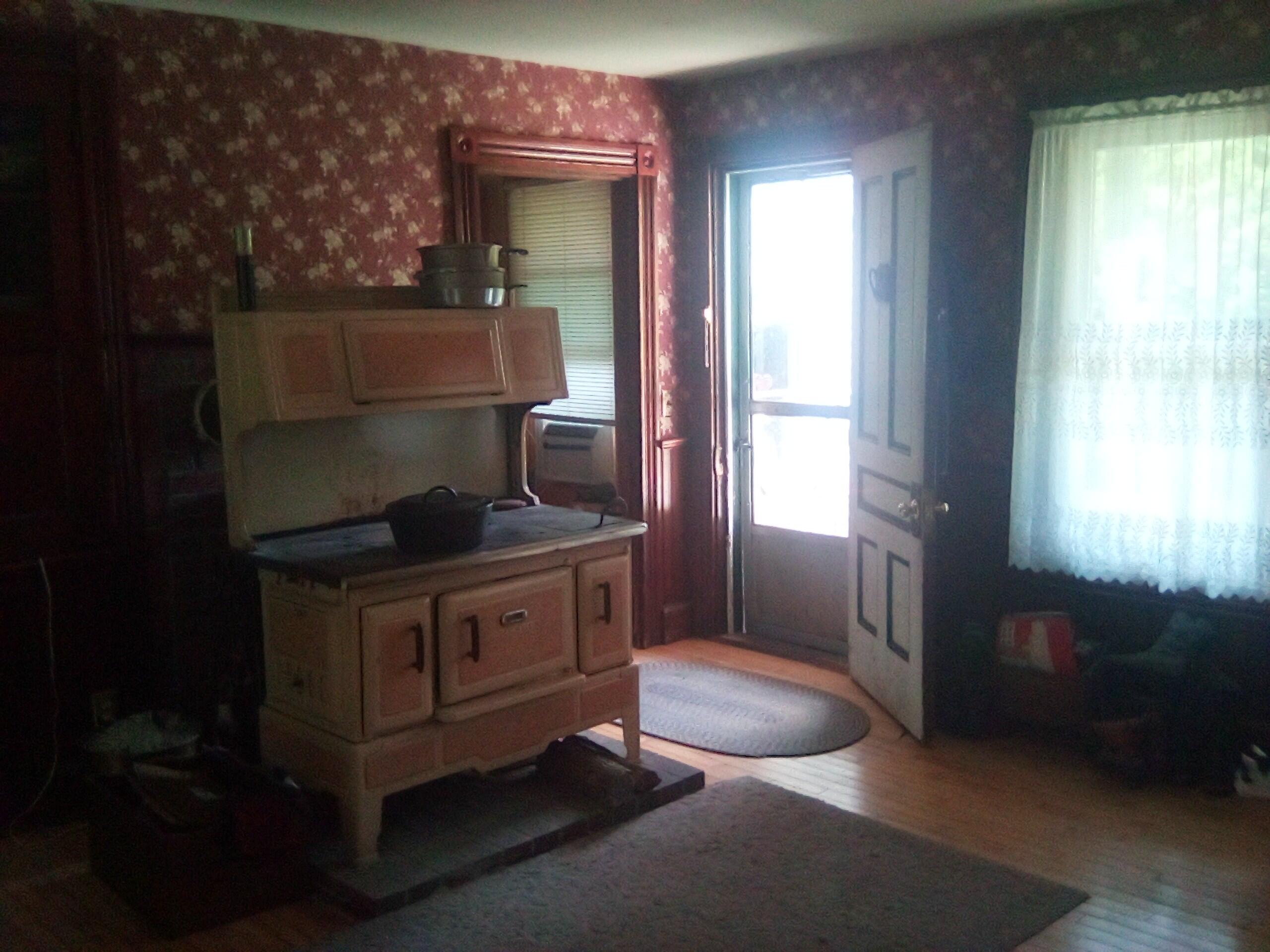 51 Parmenter Road Palermo, ME 04354 - Photo 4 of 19 Dining Room2
