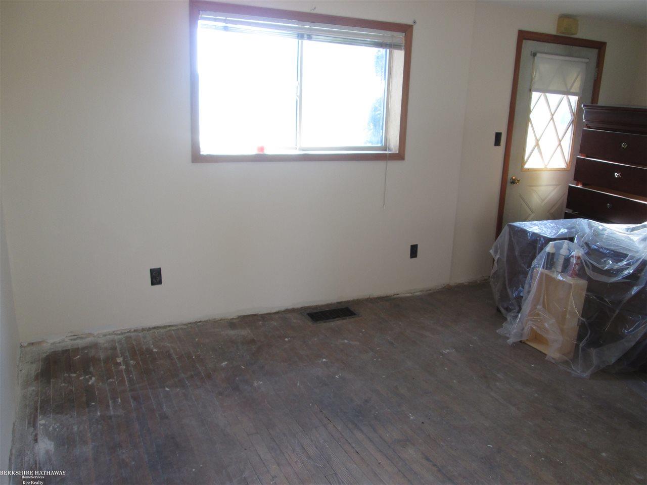 2005 Stoddard Road Columbus, MI 48063 - Photo 12 of 31 50019602-11.JPG