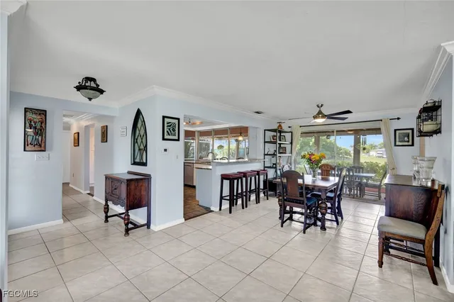 $565,000 | 4232 Southeast 8th Place, Cape Coral, FL 33904