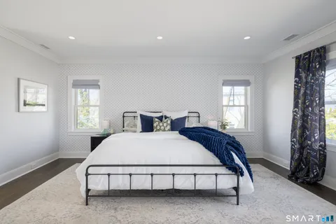 $2,895,000 | 27 Raymond Street, New Canaan, CT 06840