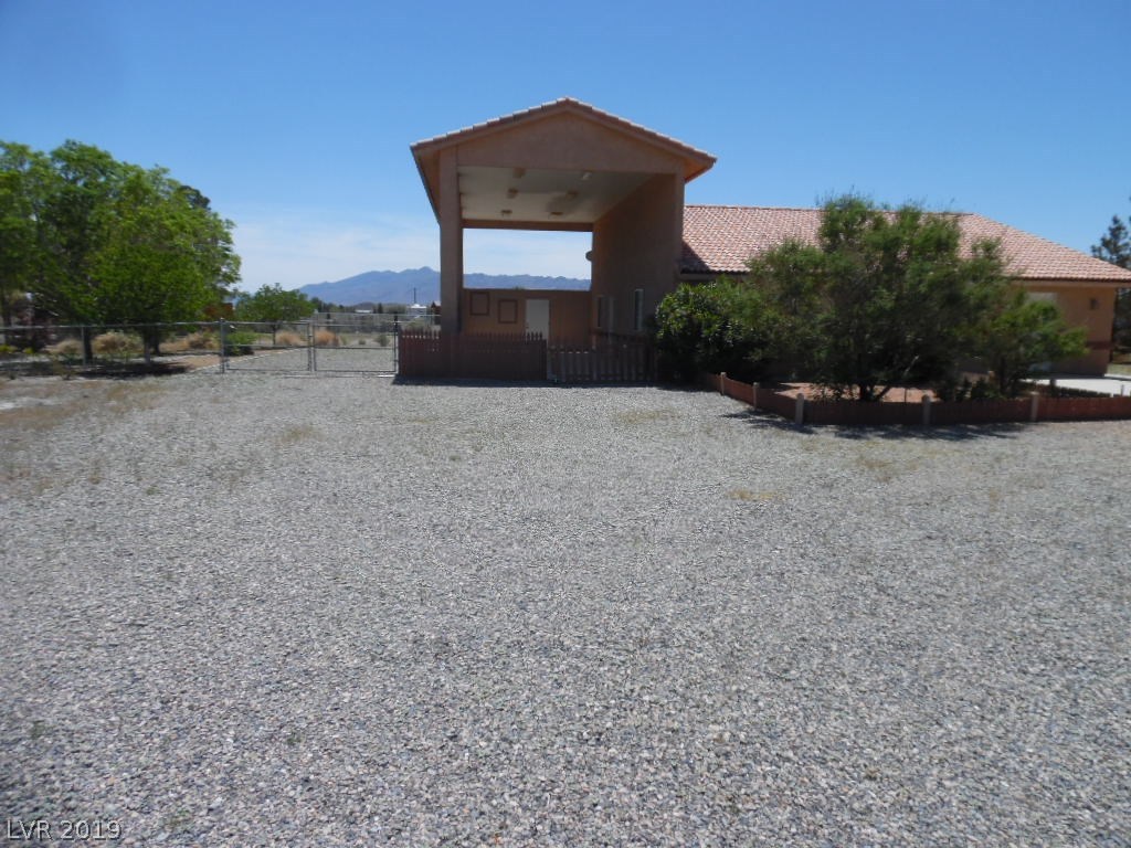 4641 Maple Road Pahrump, NV 89048 - Photo 3 of 23