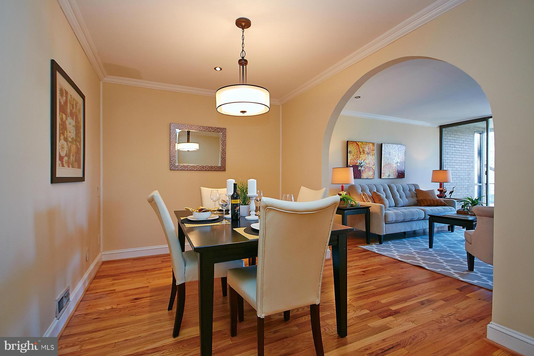 1696 Chimney House Road Reston, VA 20190 - Photo 14 of 30 Dining Room