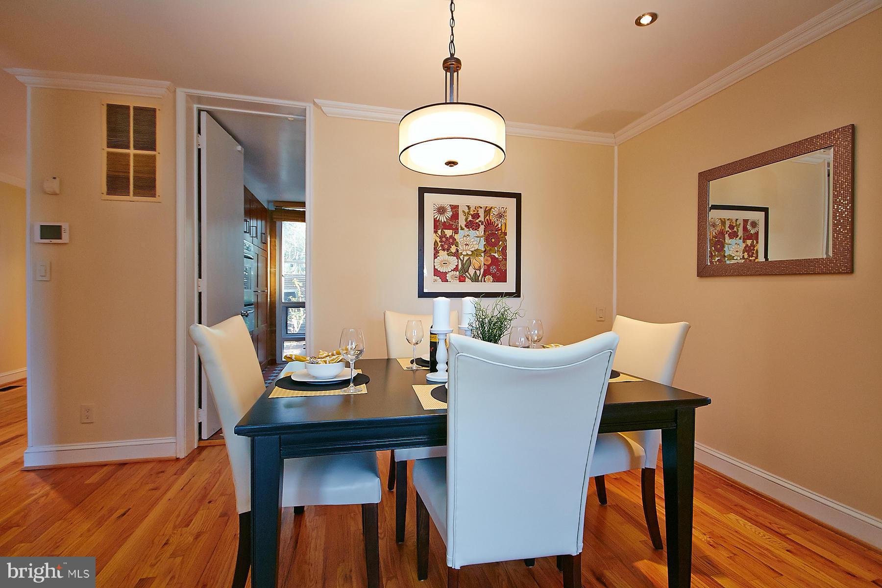 1696 Chimney House Road Reston, VA 20190 - Photo 15 of 30 Dining Room